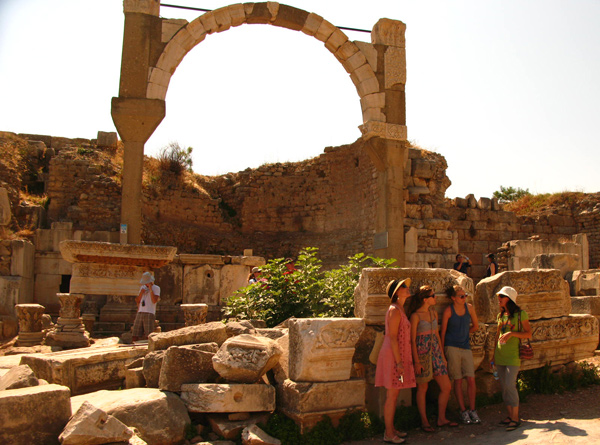 http://www.robiostours.com/assets/img/gallery/Ephesus-2010 with Cynthia Guenther